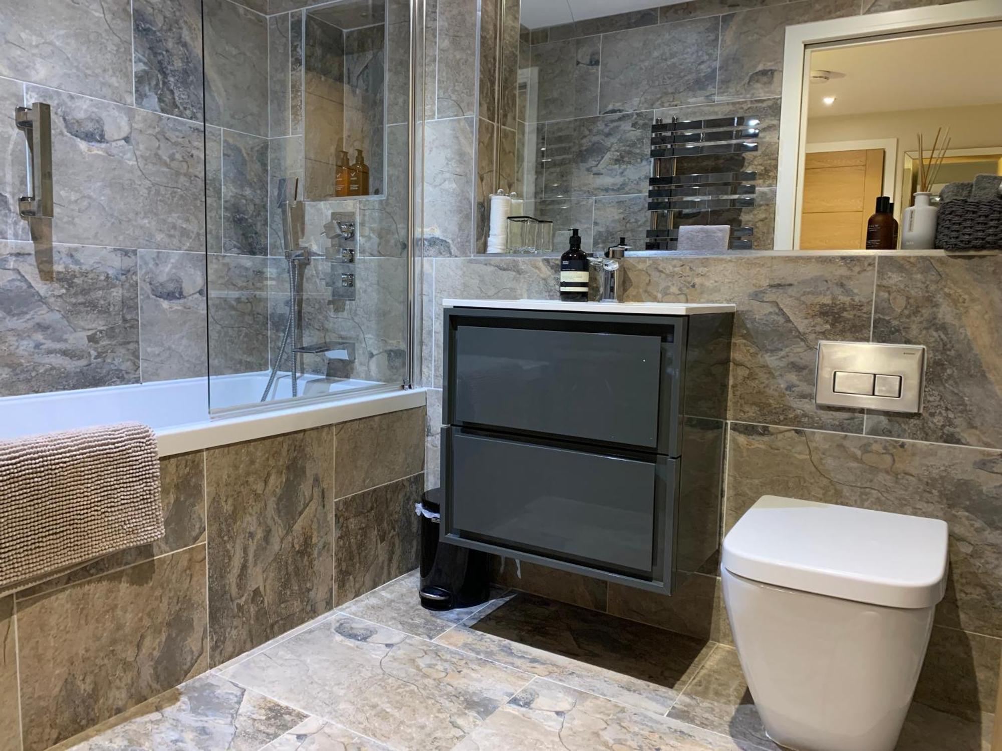 #8 Brunel House Luxury Apartment In Great Malvern Bagian luar foto