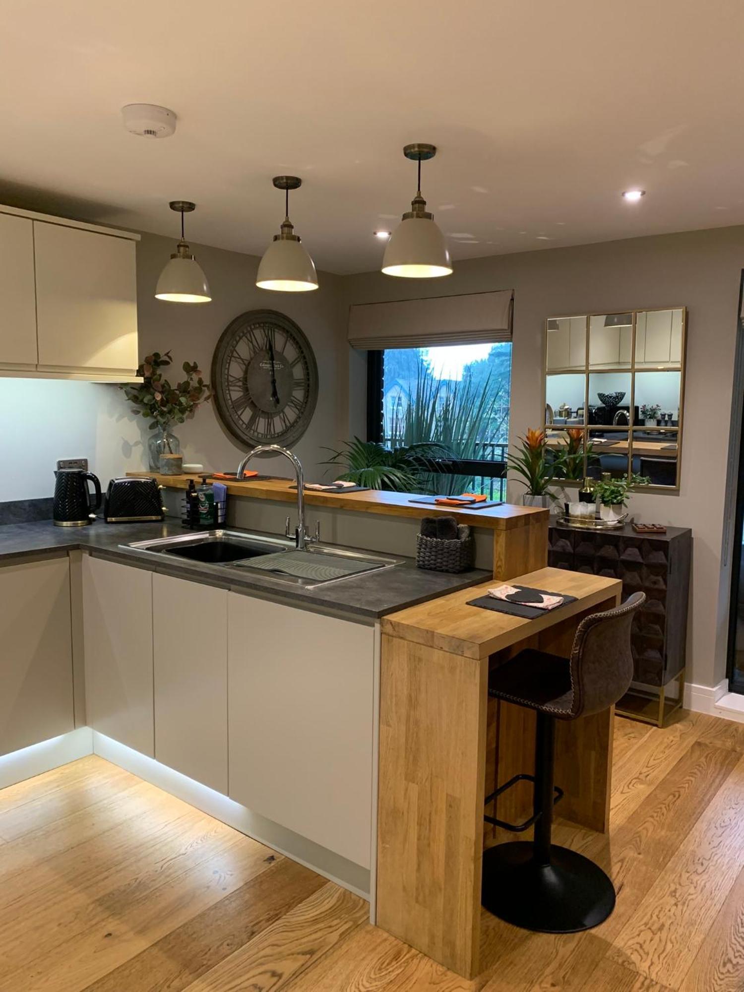 #8 Brunel House Luxury Apartment In Great Malvern Bagian luar foto