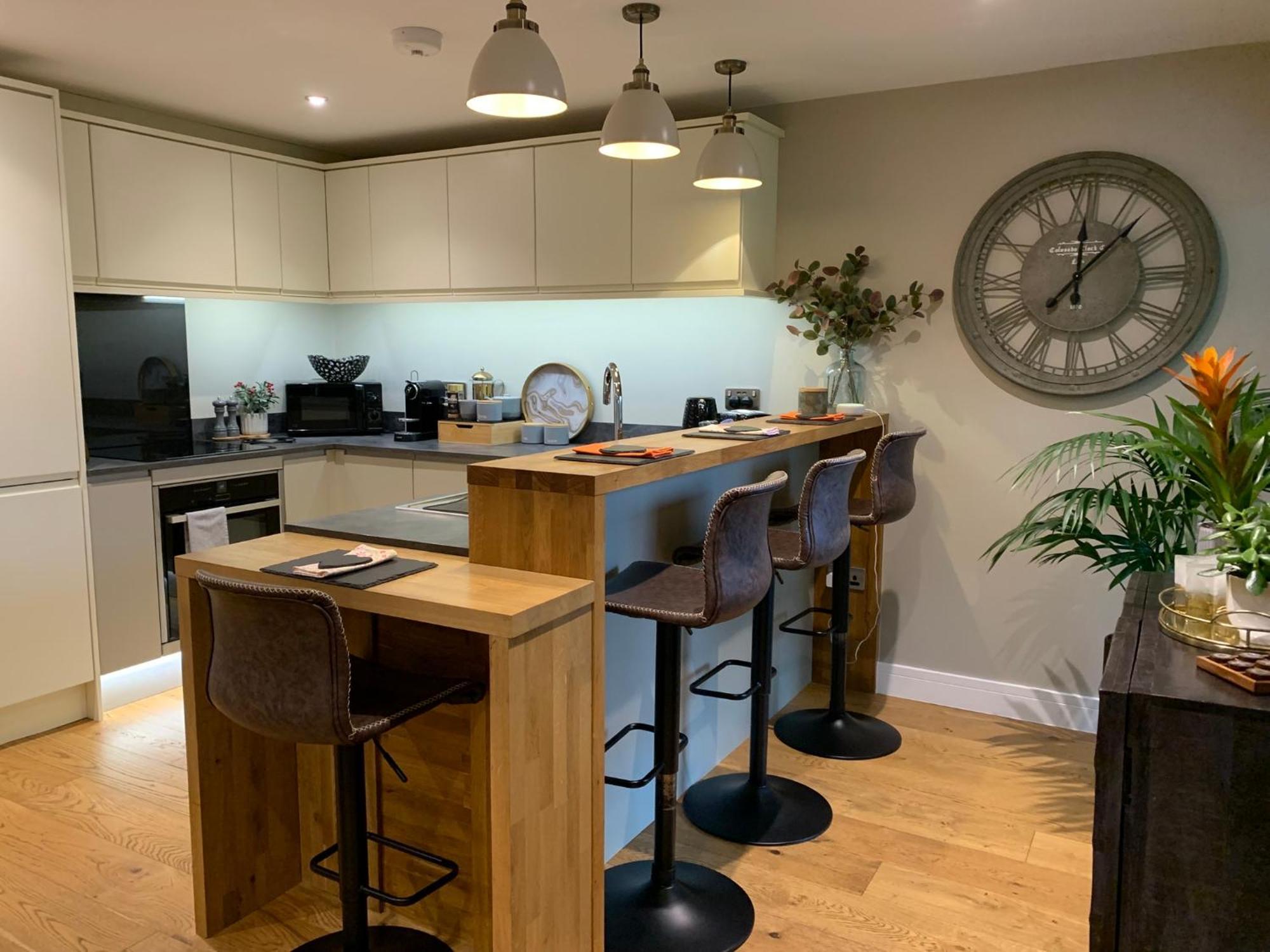 #8 Brunel House Luxury Apartment In Great Malvern Bagian luar foto