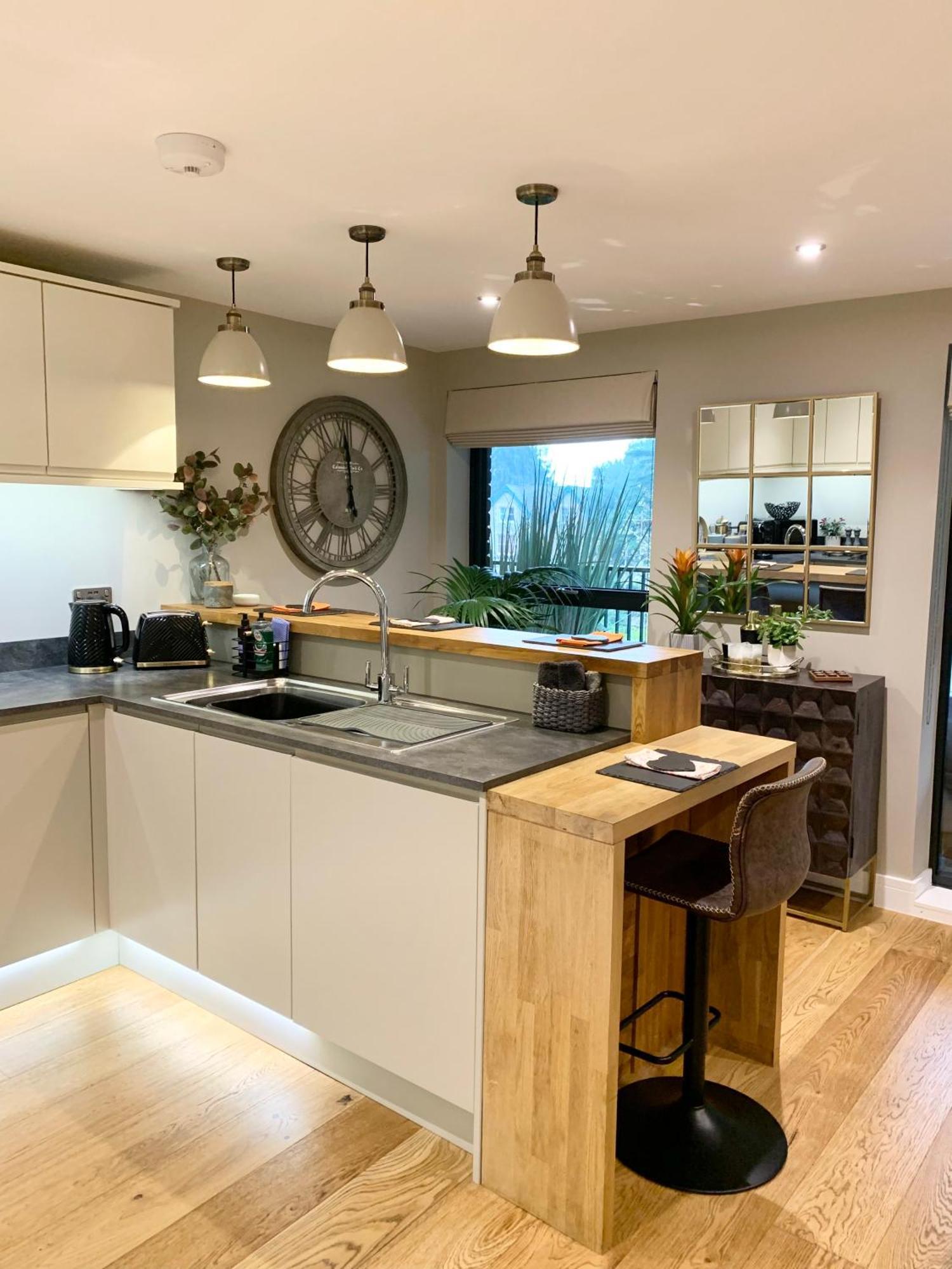 #8 Brunel House Luxury Apartment In Great Malvern Bagian luar foto