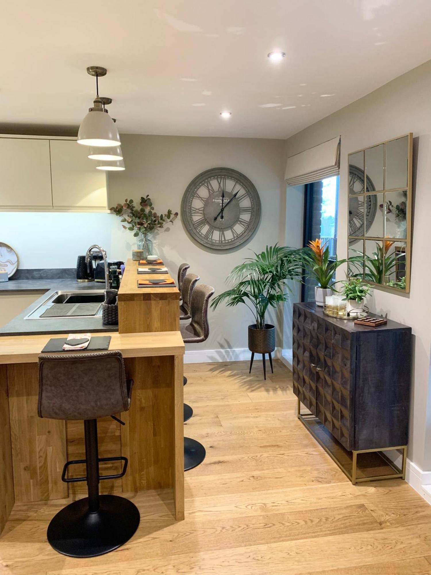 #8 Brunel House Luxury Apartment In Great Malvern Bagian luar foto