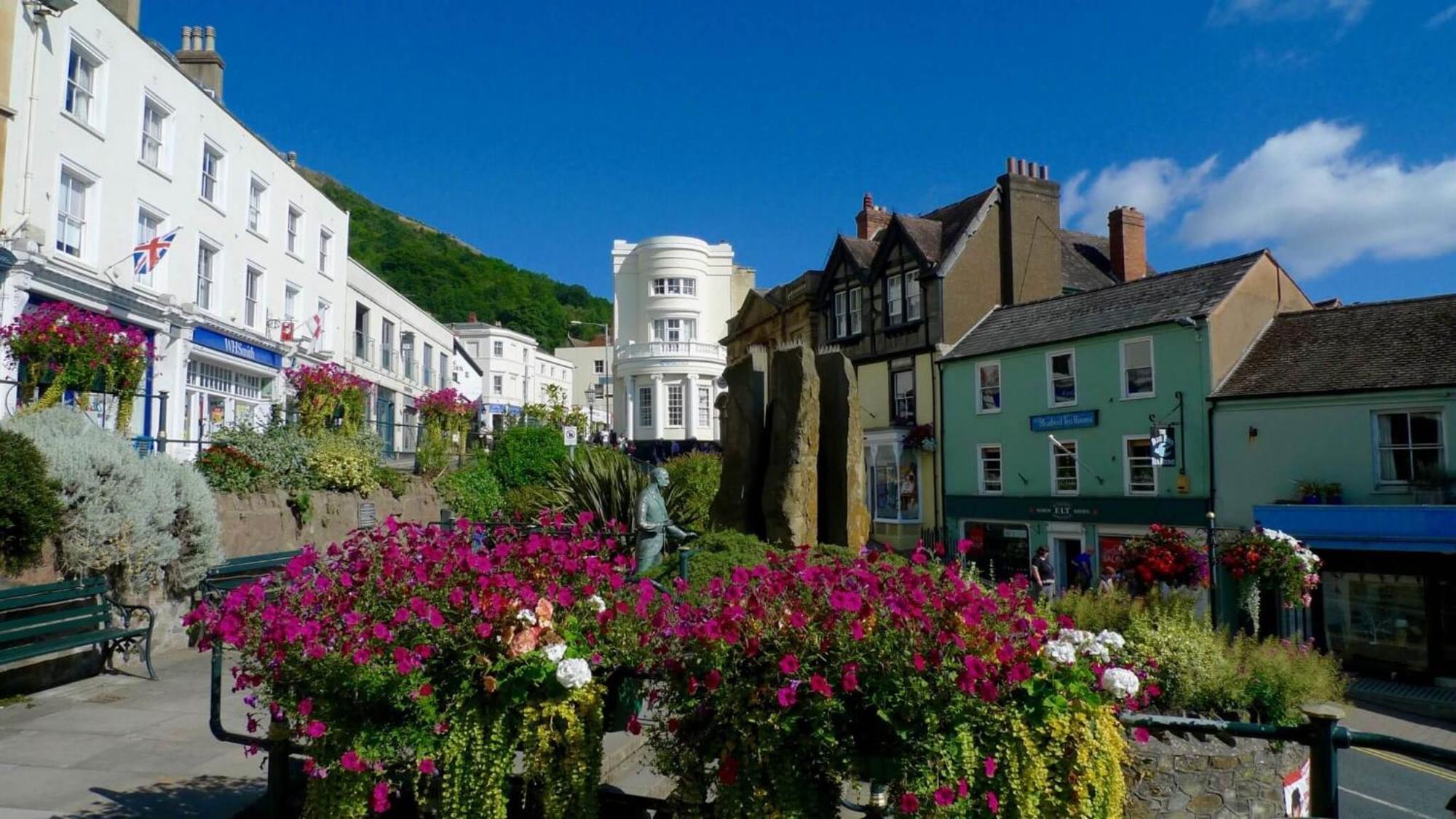 #8 Brunel House Luxury Apartment In Great Malvern Bagian luar foto